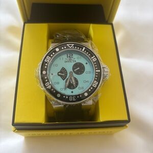 Gorgeous Invicta Pro Diver Men's Watch 52mm New In Box 49565